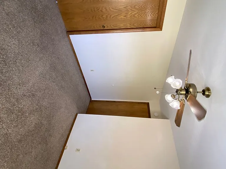 1348 E Ferguson Ct — Photo 23