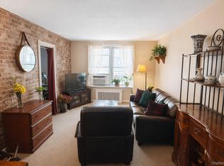 83-25 98th St APT 5P, Woodhaven, NY 11421