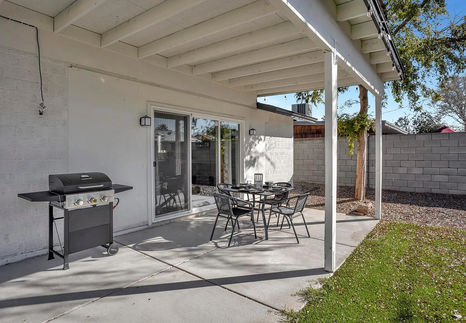 8731 E Buena Terra Way — Photo 4