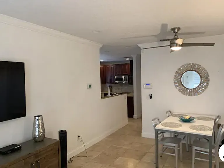 1515 E Central Blvd — Photo 3