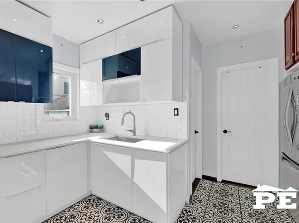 3222 Kings Highway image 9 of 28