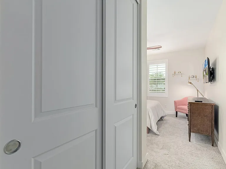 17494 W Middlebury St — Photo 28