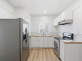 325 N 15th St, Phoenix, AZ