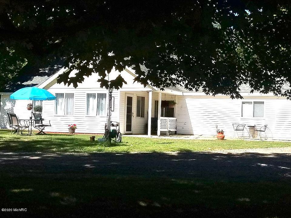 1st image of 13781 2nd Ave NW