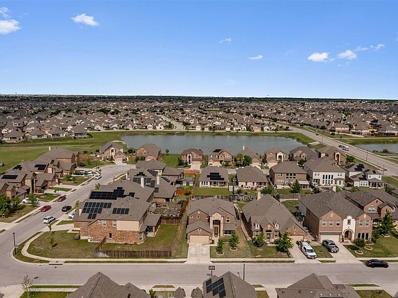 3rd image of 20408 Whimbrel Ct