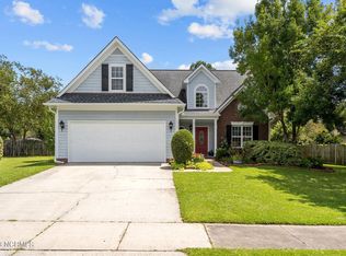 3911 W Bishop Ct, Wilmington, NC 28412