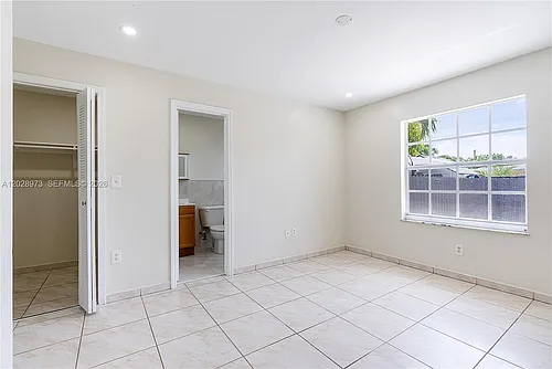 1214 NW 34th Ave #1214 Photo 1