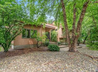 473 De Korte Dr, Franklin Lakes, NJ 07417