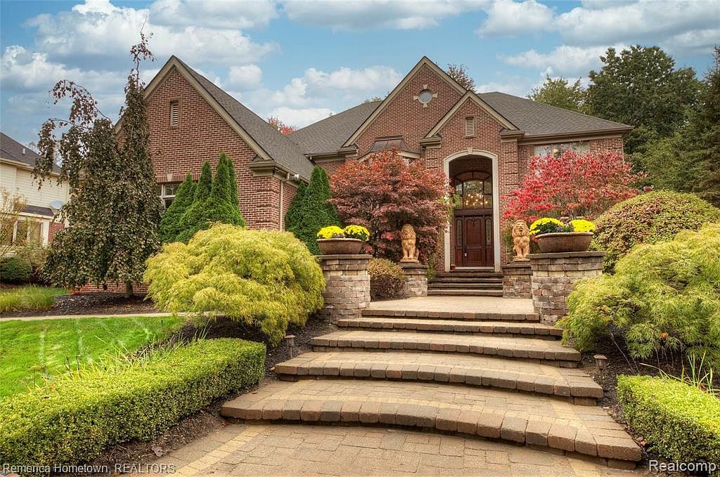 26391 Mandalay Cir, Novi, MI 48374 Zillow