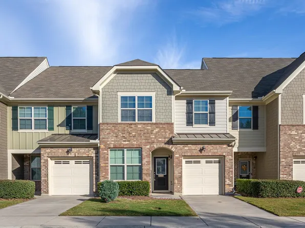 9308 Lennox Laurel Cir, Raleigh, NC 27617