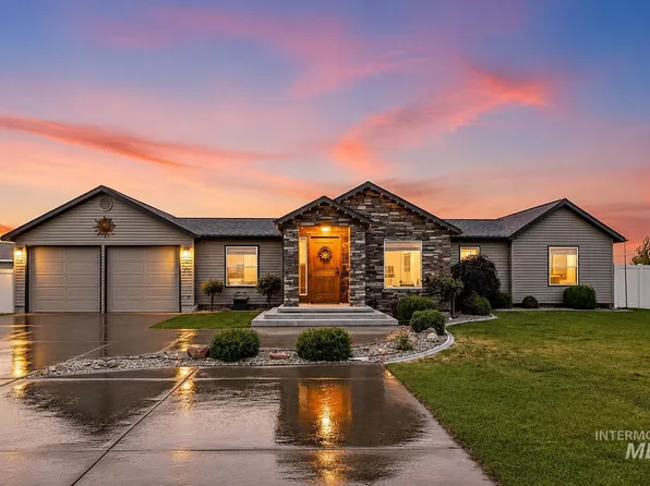 1811 W St, Heyburn, ID 83336