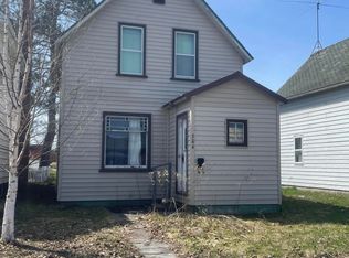 304 E Truman St, Newberry, MI 49868