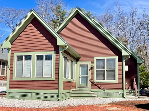 13 Lazy Day Dr Unit 13, Westford, MA 01886