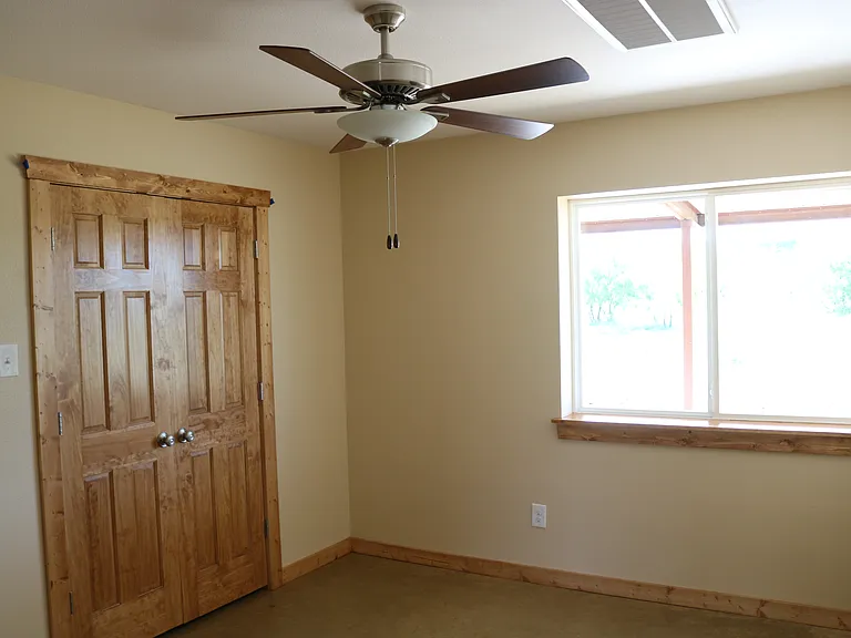 110 Walnut Ln — Photo 12