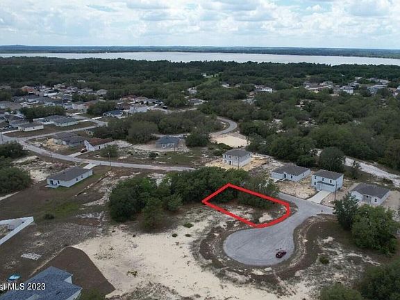 3rd image of 1415 Orlando Way