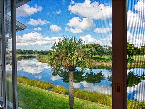 3rd image of 10528 Washingtonia Palm Way APT 4726