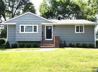185 High St, Northvale, NJ 07647