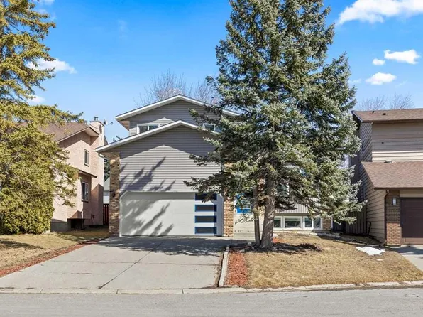 55 W Whitehaven Cres NE, Calgary, AB T1Y 6C4