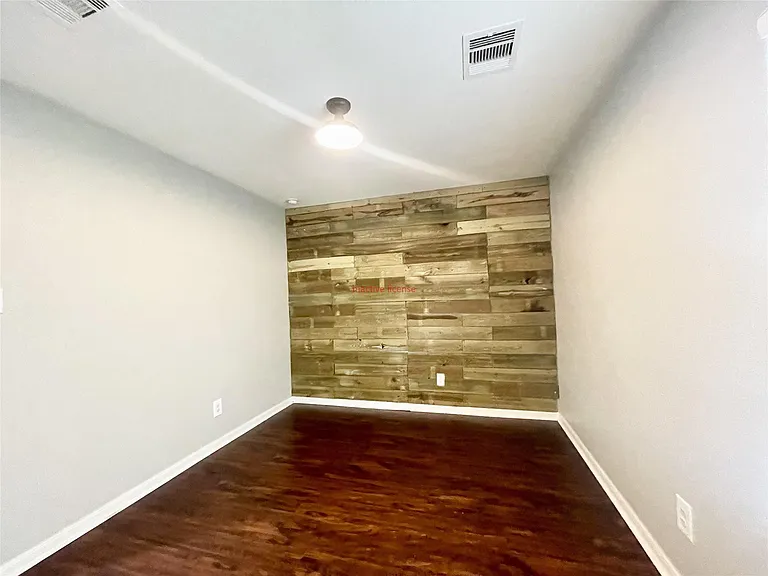 18722 White Barnwood — Photo 13