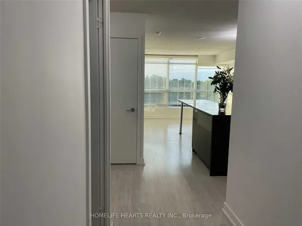 15 Singer Ct, Toronto, ON