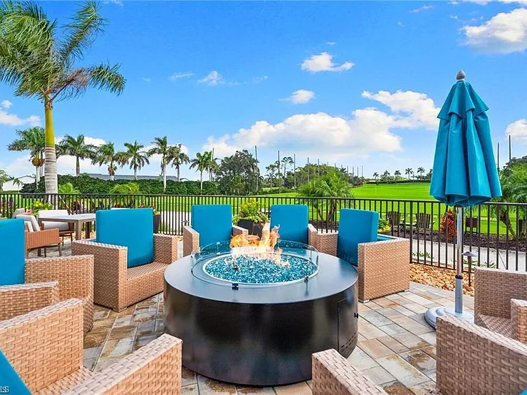 458 Countryside Dr — Photo 46