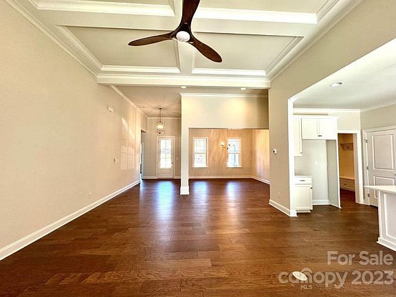 5th image of 9810 Ardley Park Way #8