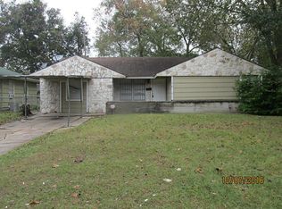 5615 Simsdale St, Houston, TX 77033