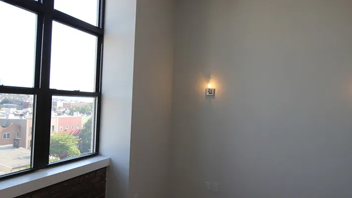 Rented by Nooklyn NYC LLC | media 46