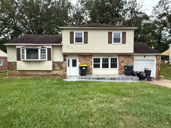 8 Neponset Rd