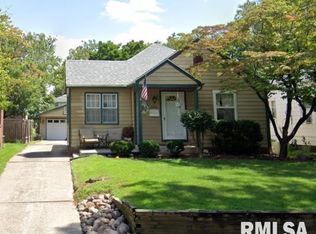 2528 S 8th St, Springfield, IL 62703