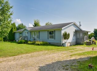 78563 39th St, Decatur, MI 49045
