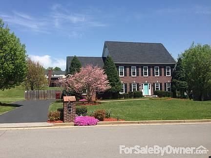 Front of the house
						:
						Sitting 3/4 of an acre. Only one entrance to the neighbor subdivision.