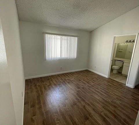4th image of 11150 Glenoaks Blvd Unit 143