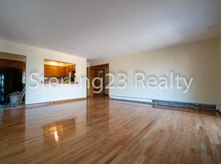 3244 31st St APT 2B, Astoria, NY 11106