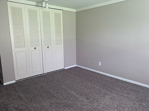 2nd image of 480 Fox Hills Dr N APT 2