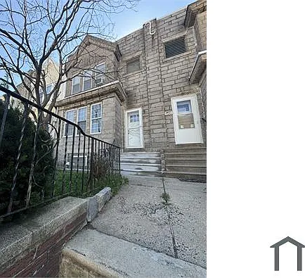 3 bed, 1908 sqft, $2,000 — Photo 2