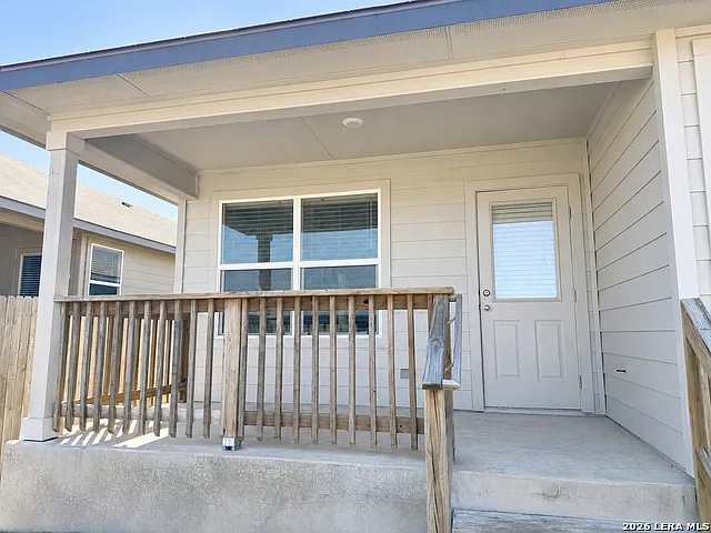 6514 Encore Oaks — Photo 20