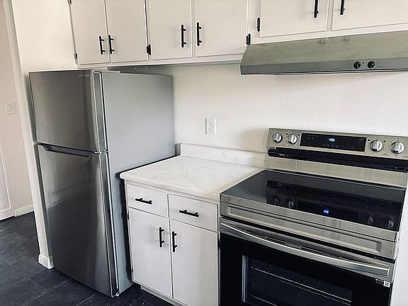 4th image of 441 Idlewood Blvd
