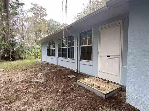 5th image of 2314 NW 9th Ter