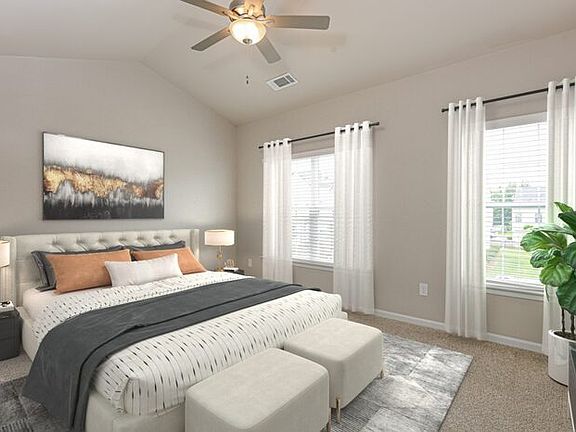 4th image of 247 Riley Cir