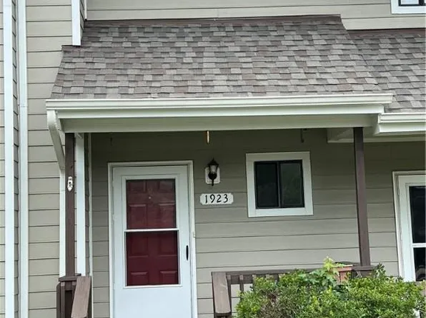 1923 Airy Cir, Henrico, VA 23238