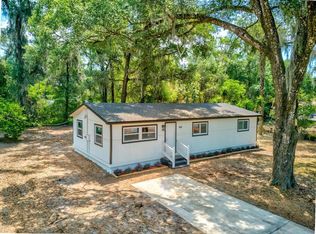 165 S Massachusetts Ave, Deland, FL 32724
