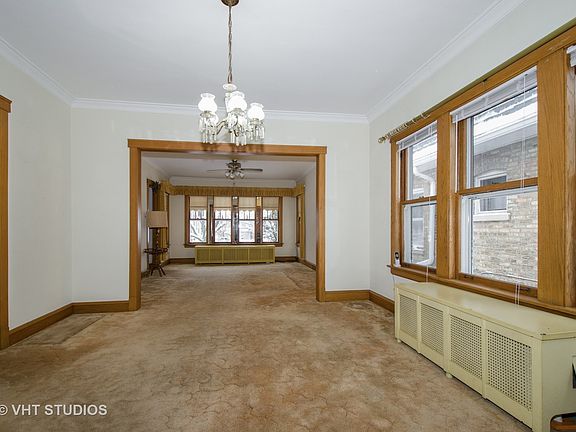 2nd image of 6225 N Natoma Ave