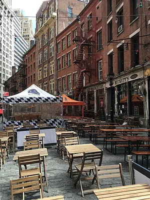 Rented by Sotheby's International Realty | media 25