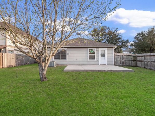 6534 Winter Mountain Ln, Spring, TX 77379
