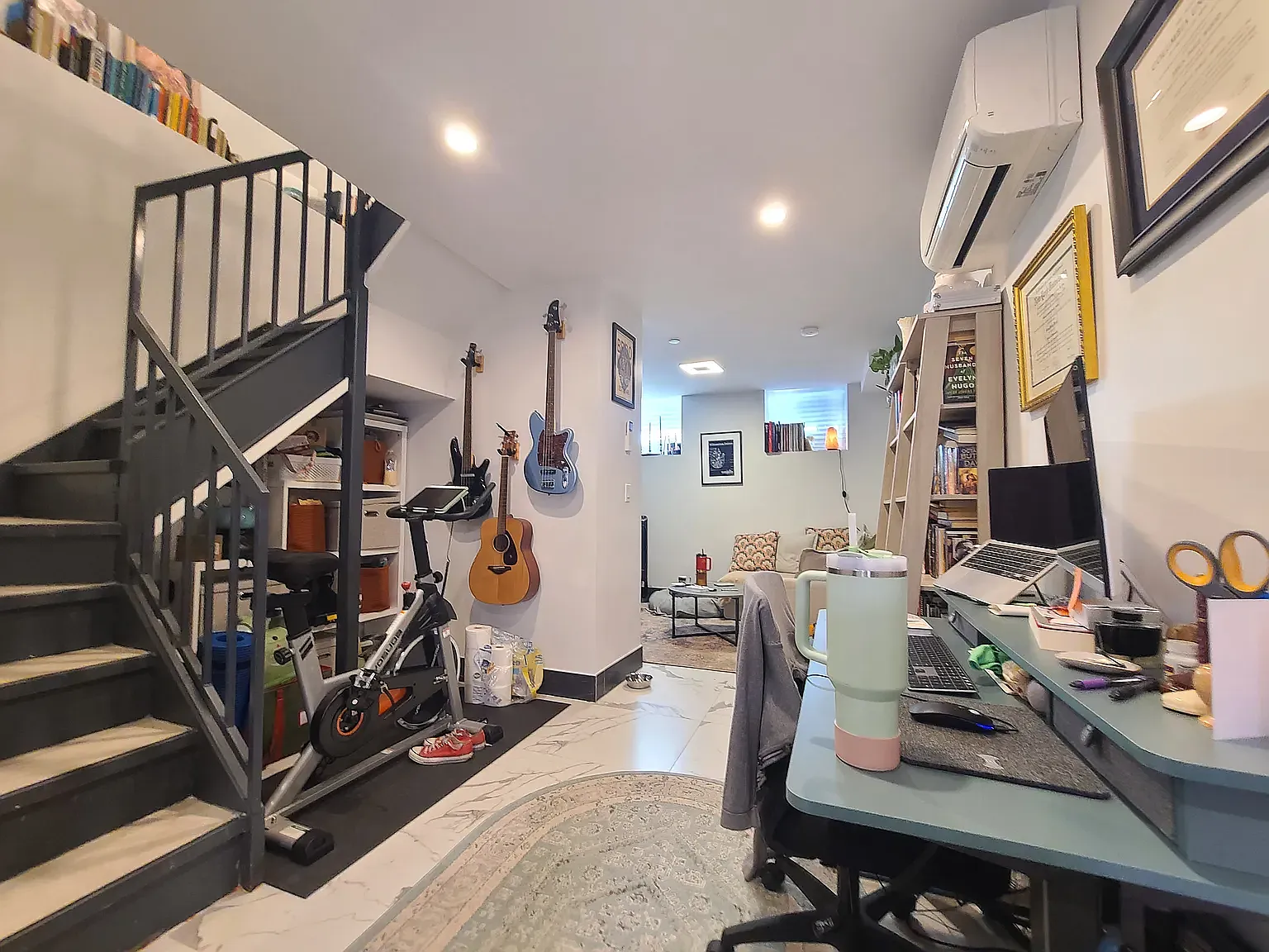 233 Jackson Street — Photo 1