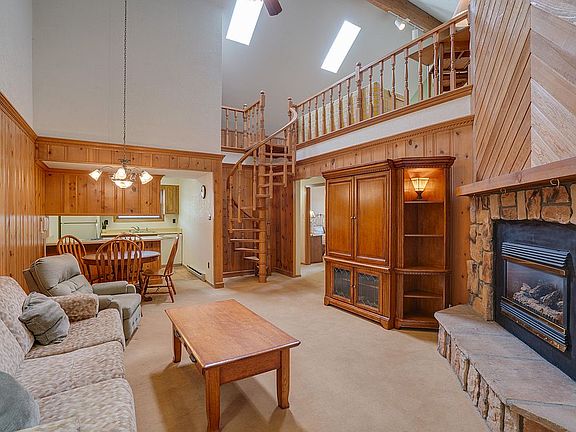 5th image of 15 Squaw Valley Ln #309-B