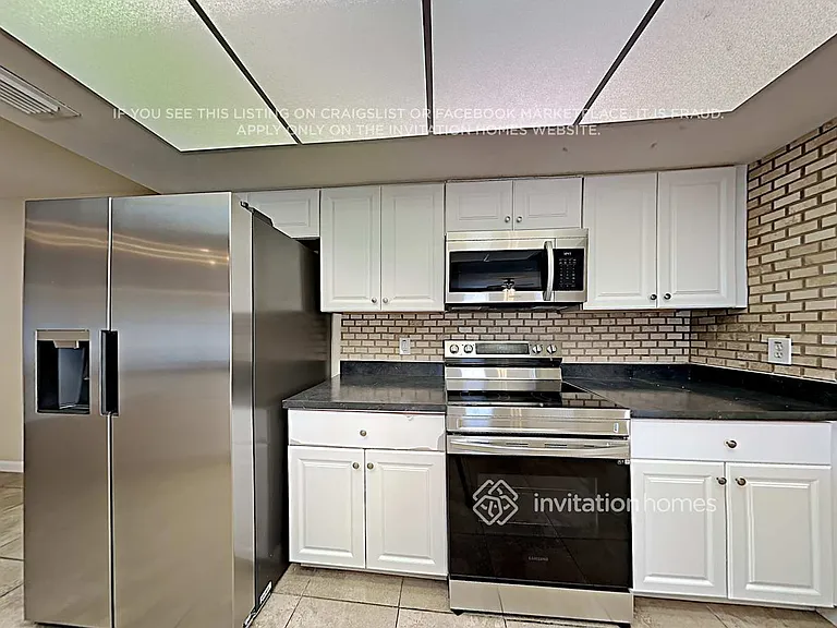 1895 Almeria Way S — Photo 11