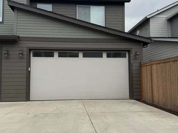 8229 Kinnaman St, Hillsboro, OR 97123