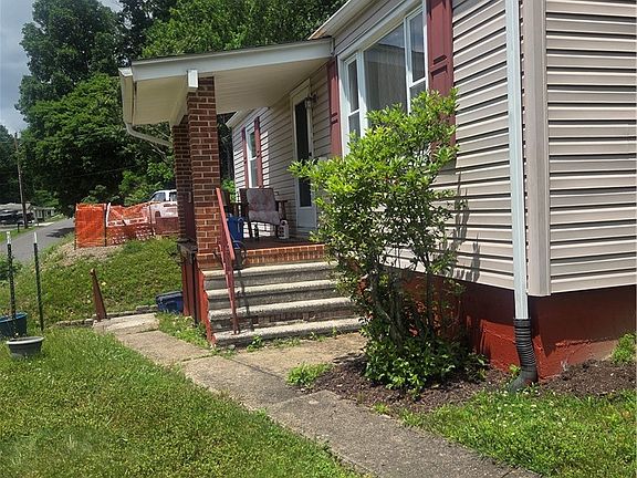 2nd image of 473 Swank St